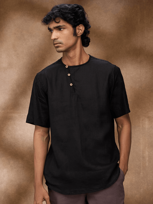 Black 100% Pure Linen T-Shirt - Bhrata